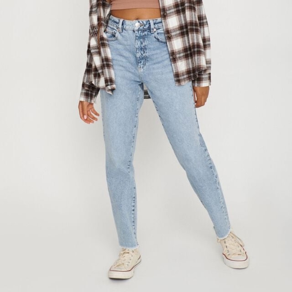 Garage | Mom Jeans